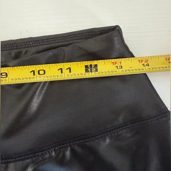 Wild Fable Black Faux Leather Leggings Size M High Rise Stretch Vegan - Picture 6 of 12